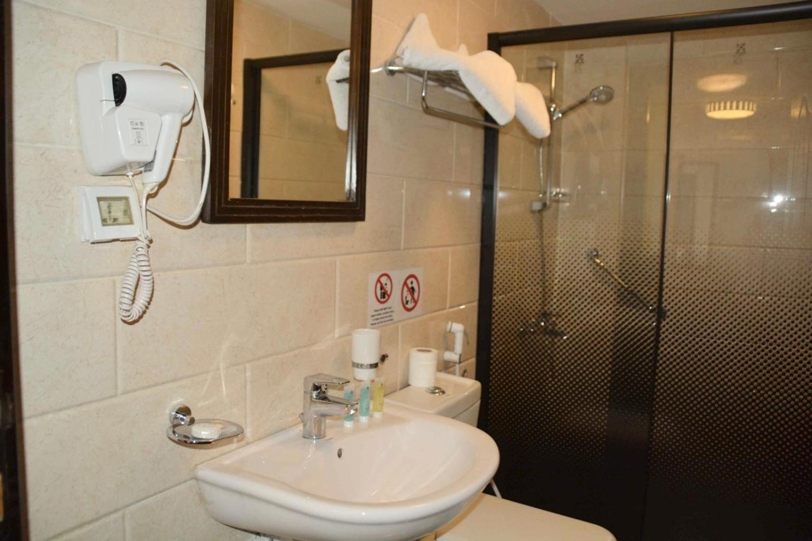 Olive Hotel 3*